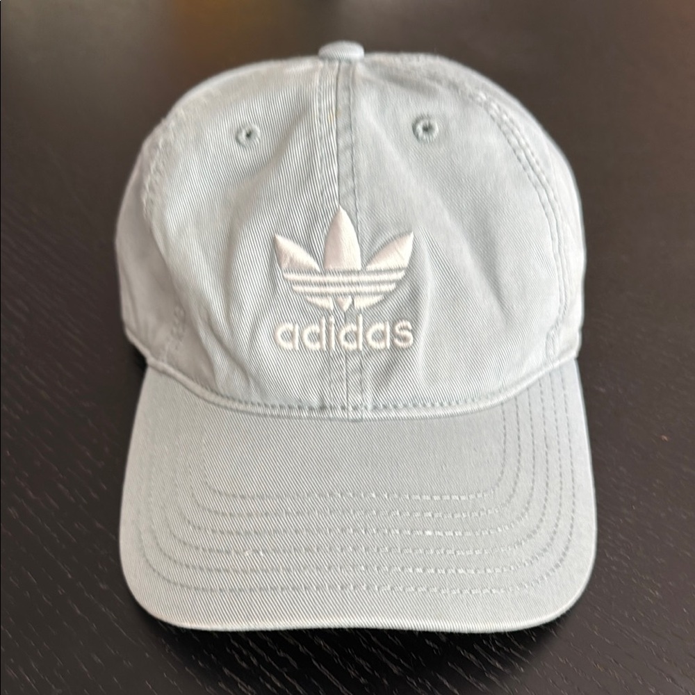 Adidas pale Green Baseball Cap Classic Trefoil Design